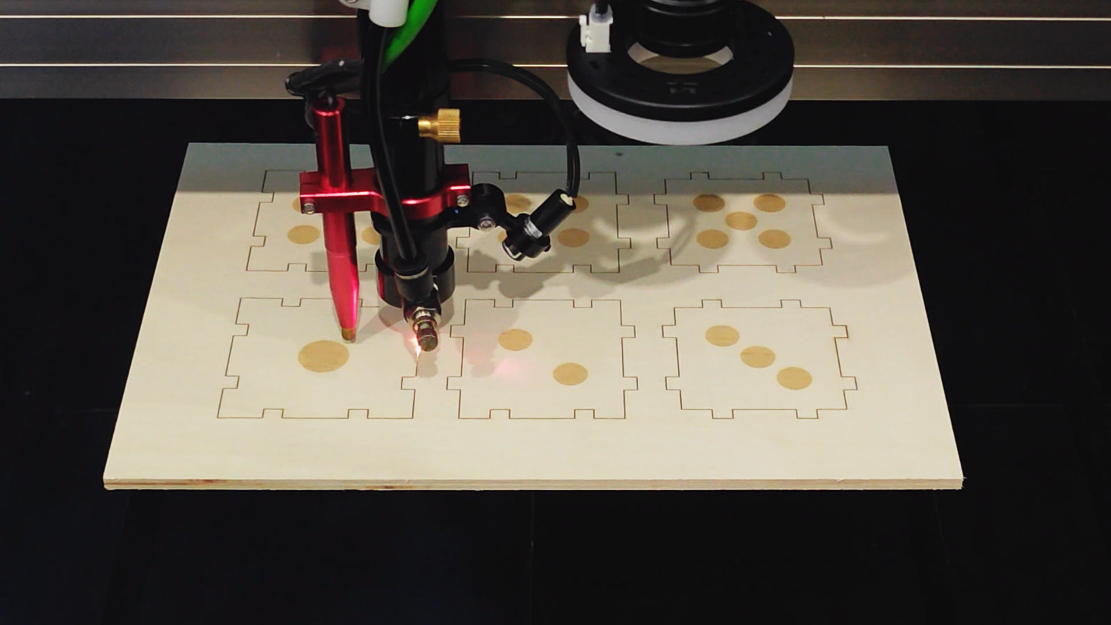 CO2 laser cutting repeated wood panel components for batch production